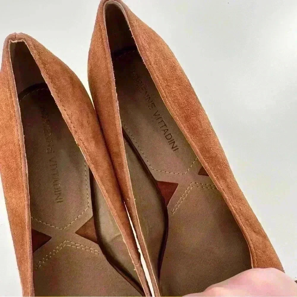 Adrienne Vittadini womens heels size 7.5 burnt orange suede round toe career